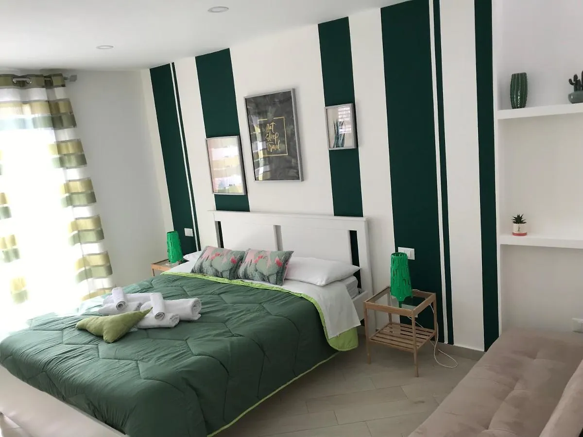 Centrumassimo B&B Palermo 2*,  Itália